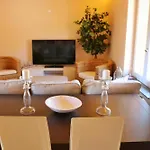 Civico Sei Apartmán *